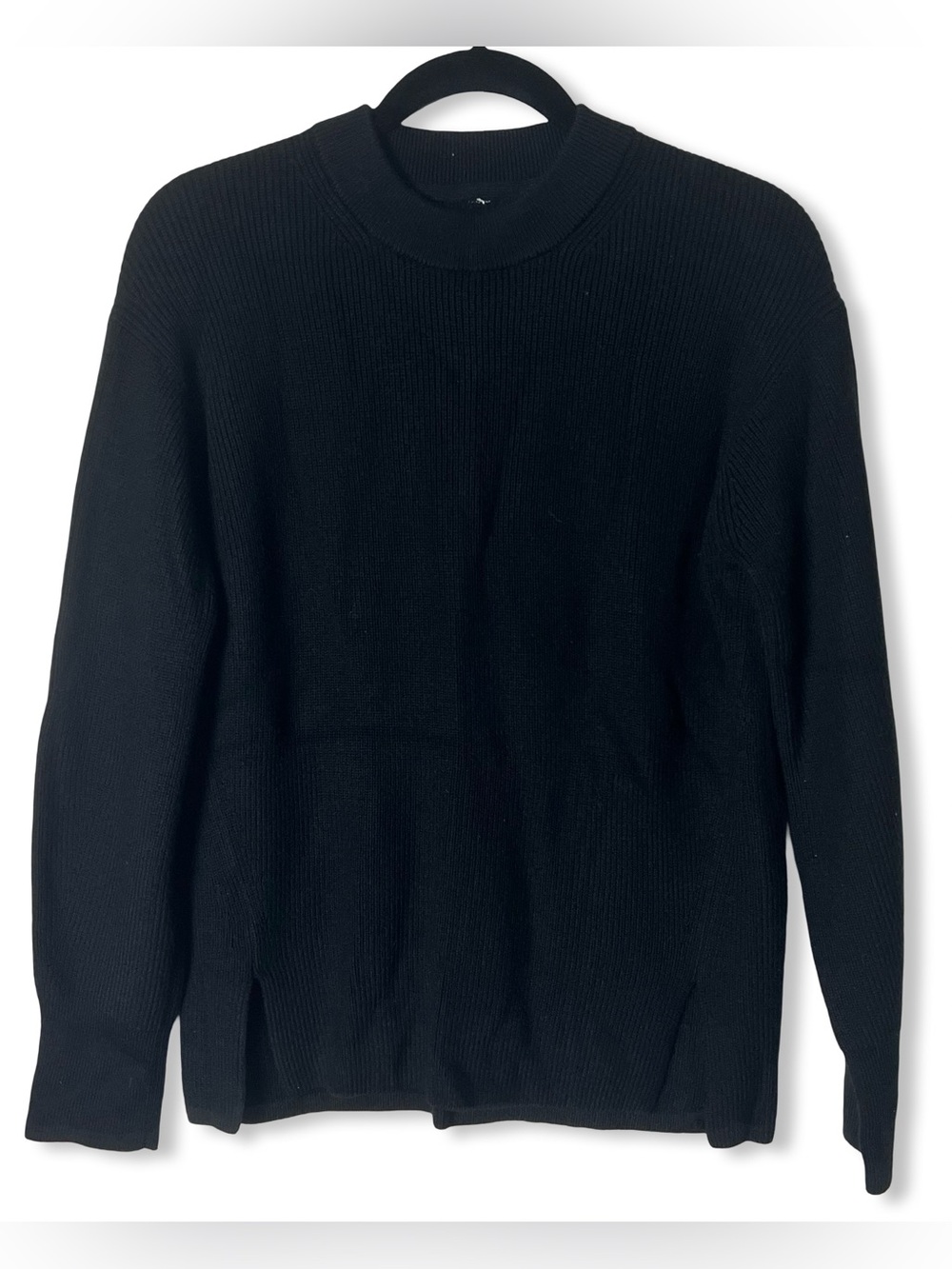 Lululemon‎ Merino Wool Blend Ribbed Crewneck Sweater Black Side Slits Sz. 4